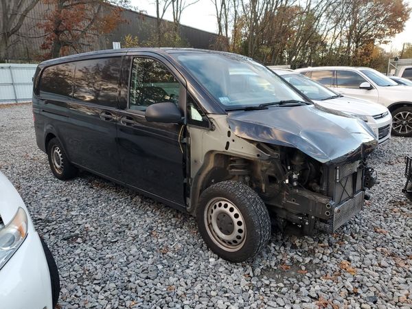 2021 MERCEDES-BENZ METRIS