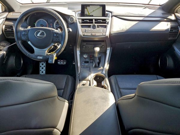 2015 LEXUS NX 200t Luxury