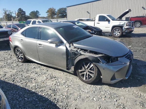 2018 LEXUS IS