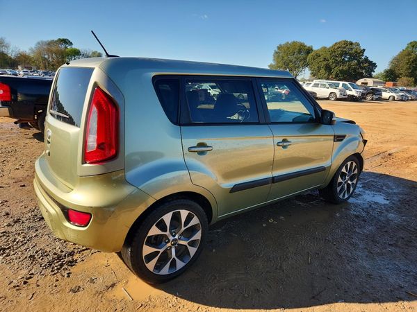 2013 KIA SOUL
