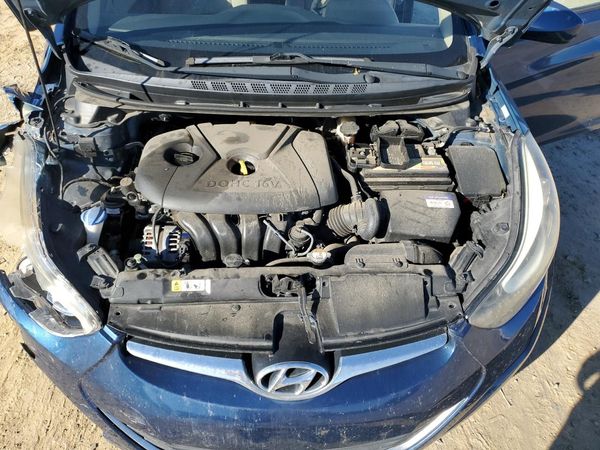 2015 HYUNDAI ELANTRA