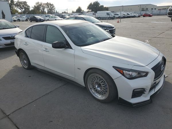 2017 INFINITI Q50 — Passenger 3/4
