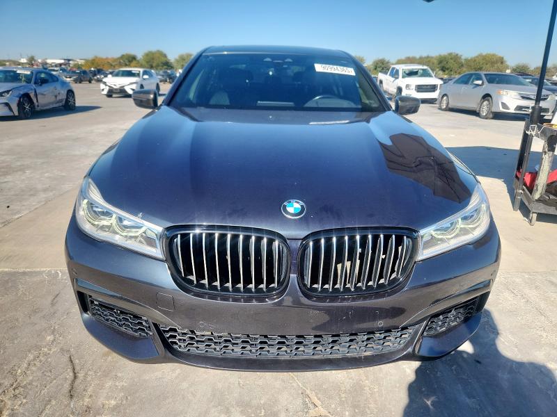 2019 BMW 750i