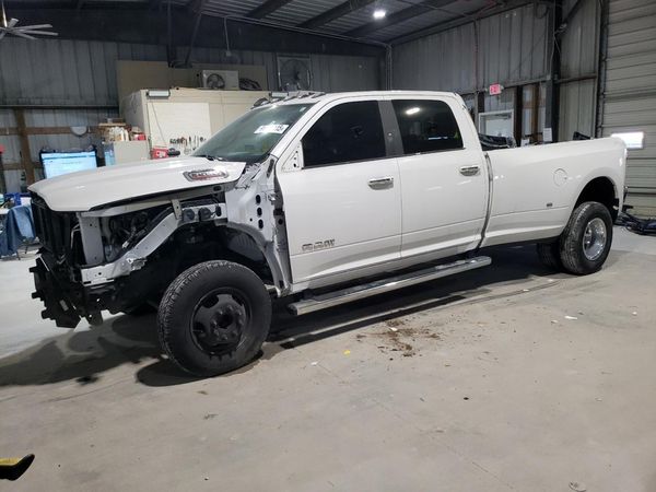 2019 RAM 3500 BIG HORN CREW CAB 4X4