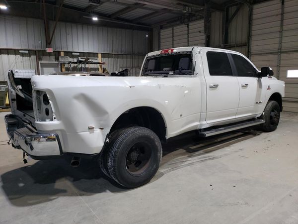2019 RAM 3500 BIG HORN CREW CAB 4X4