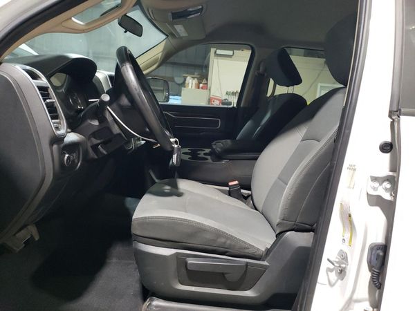 2019 RAM 3500 BIG HORN CREW CAB 4X4