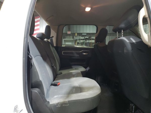 2019 RAM 3500 BIG HORN CREW CAB 4X4