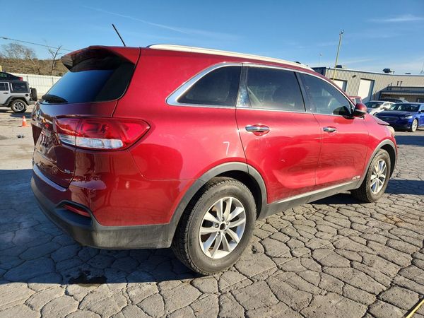 2018 KIA SORENTO L, LX