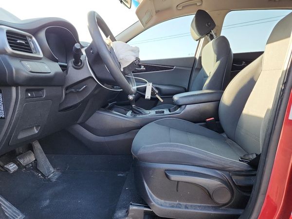 2018 KIA SORENTO L, LX