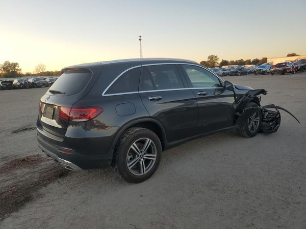 2020 MERCEDES-BENZ GLC GLC300