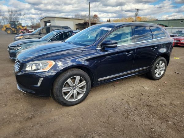 2017 VOLVO XC60