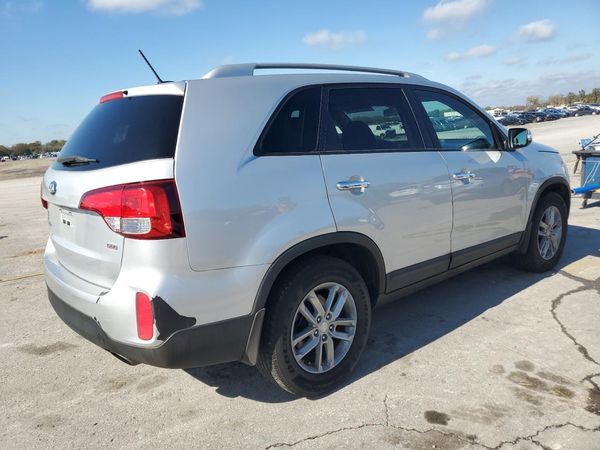 2014 KIA SORENTO