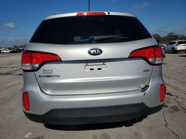 2014 KIA SORENTO