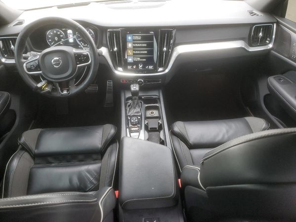 2019 VOLVO S60