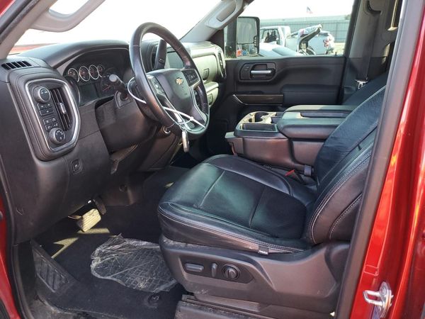 2022 CHEVROLET SILVERADO LT — DENT
