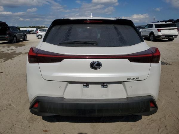 2021 LEXUS UX 200 Base