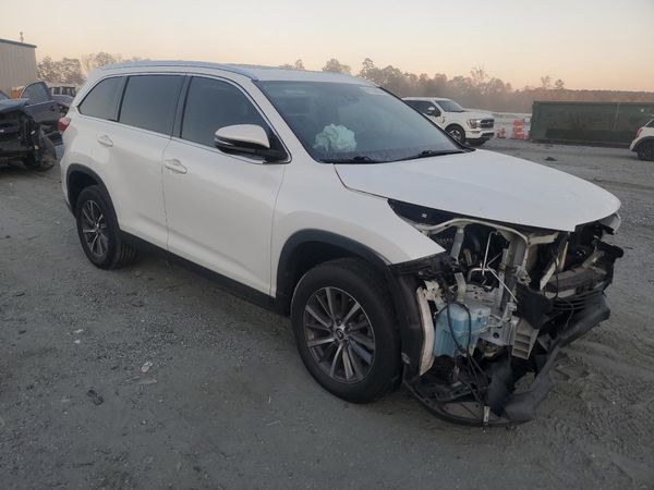 2019 TOYOTA HIGHLANDER SE/XLE
