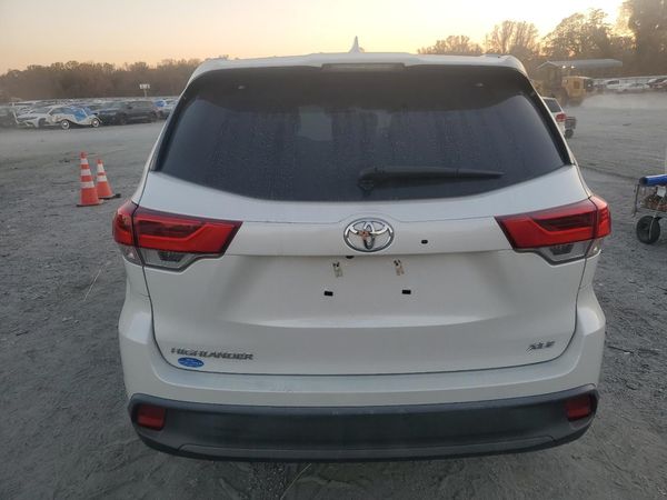 2019 TOYOTA HIGHLANDER SE/XLE