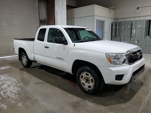 2015 TOYOTA TACOMA