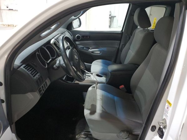 2015 TOYOTA TACOMA