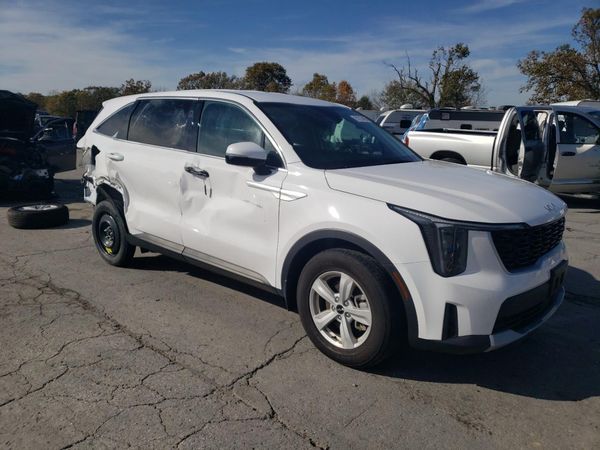 2025 KIA SORENTO