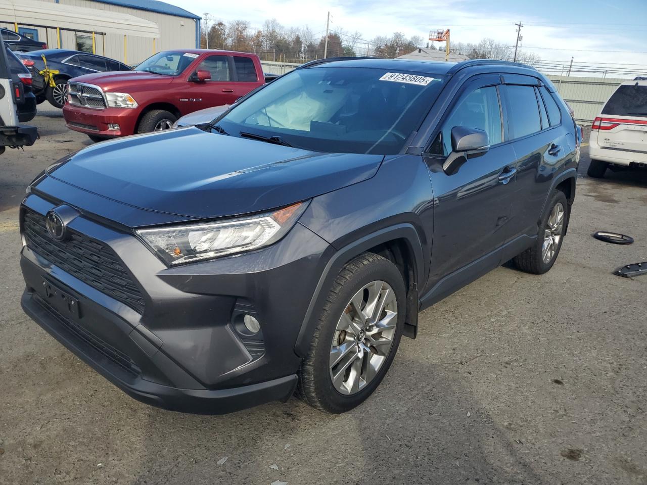 2019 TOYOTA RAV4