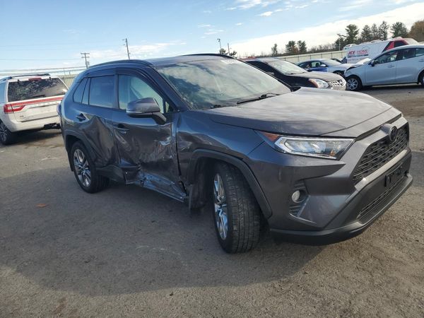 2019 TOYOTA RAV4