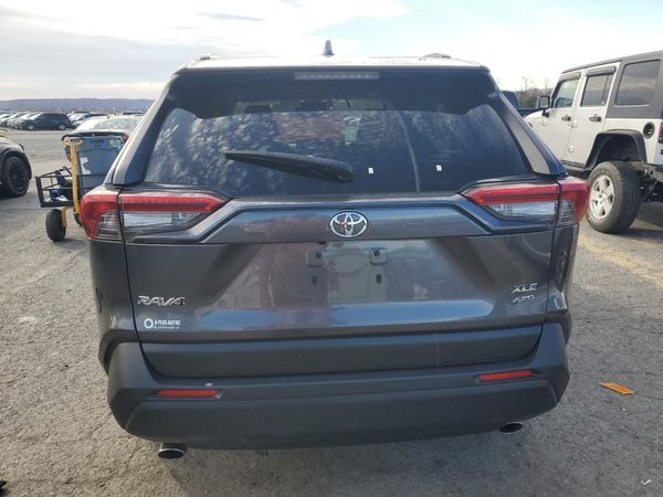 2019 TOYOTA RAV4