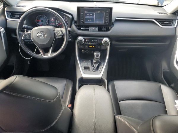 2019 TOYOTA RAV4