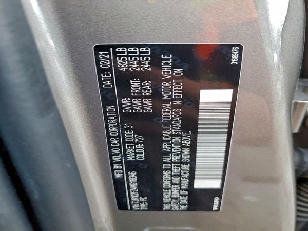 2021 VOLVO S60