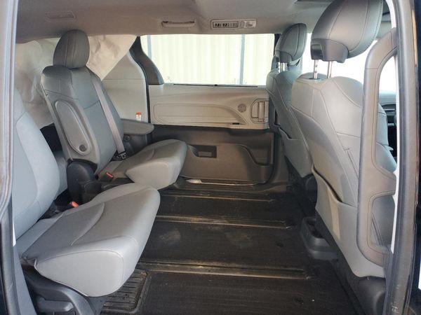 2024 TOYOTA SIENNA XLE — PSRS