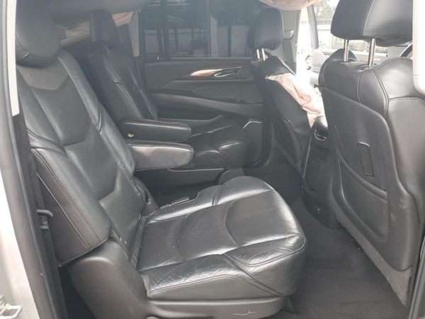 2019 CADILLAC ESCALADE ESV Luxury