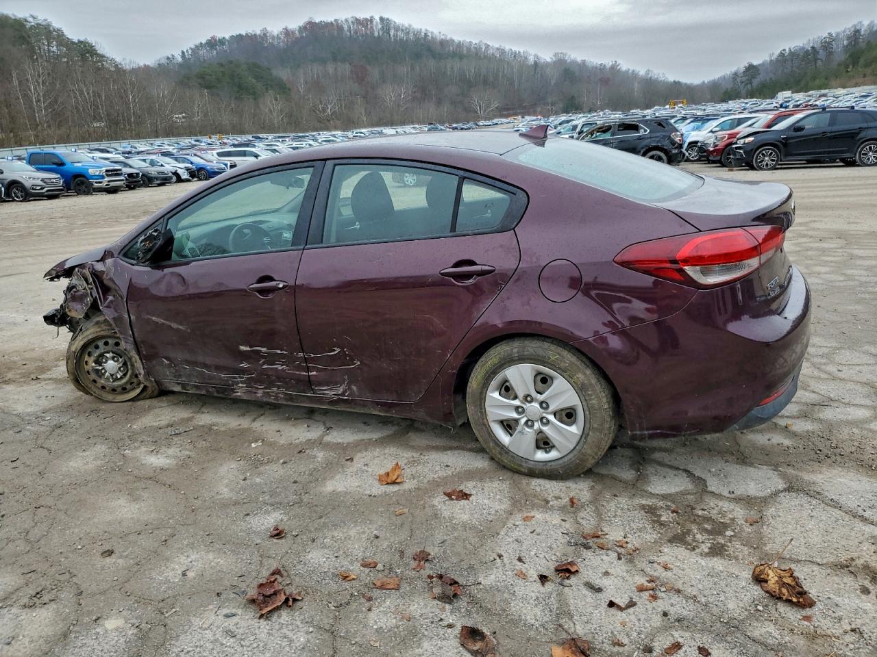 2018 KIA FORTE LX Base