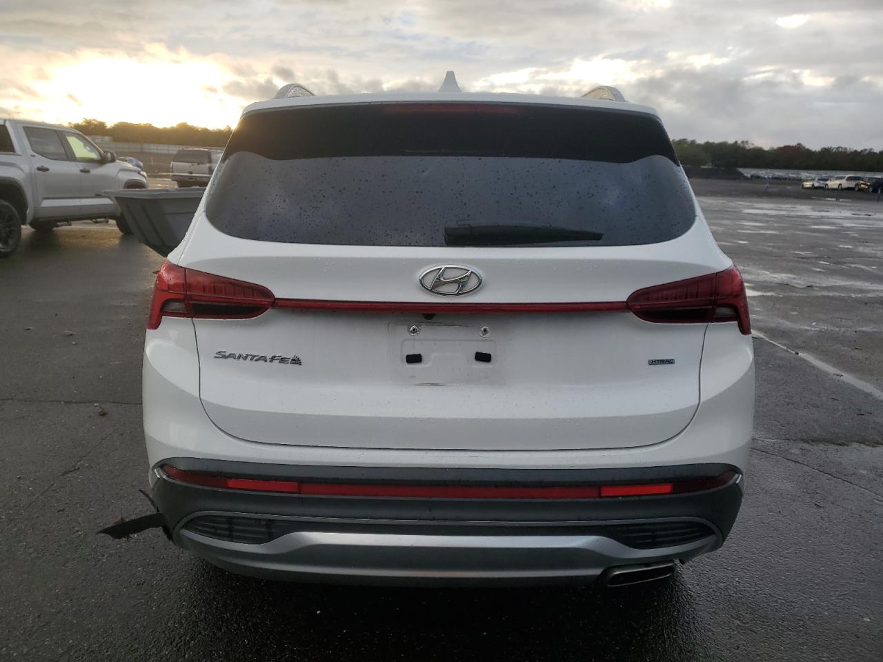 2023 HYUNDAI SANTA FE SEL Premium