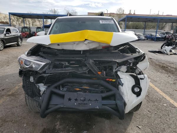 2022 TOYOTA 4RUNNER