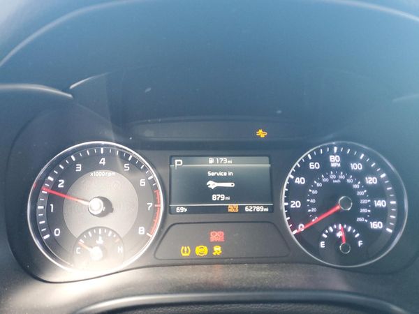 2023 KIA FORTE GT Line