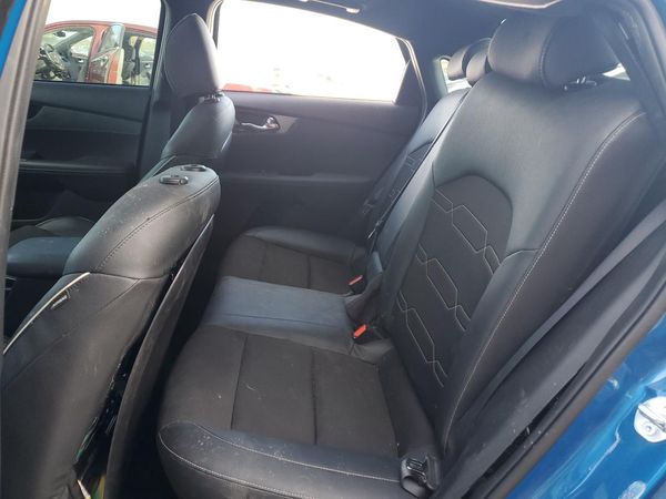 2023 KIA FORTE GT Line