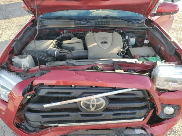 2018 TOYOTA TACOMA
