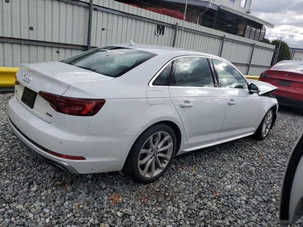 2019 AUDI A4 quattro Premium Plus