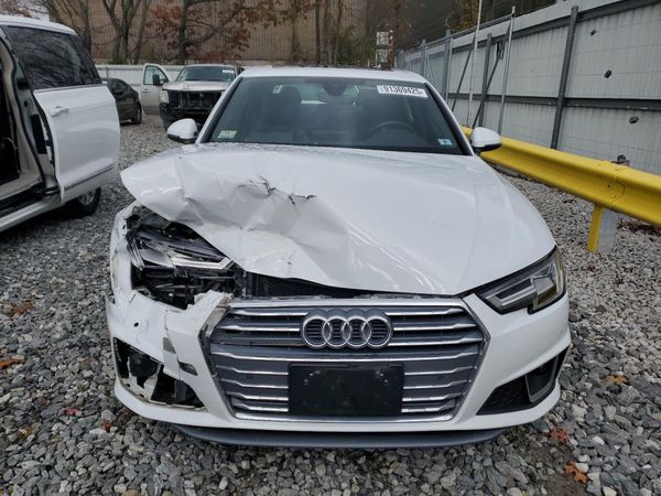 2019 AUDI A4 quattro Premium Plus