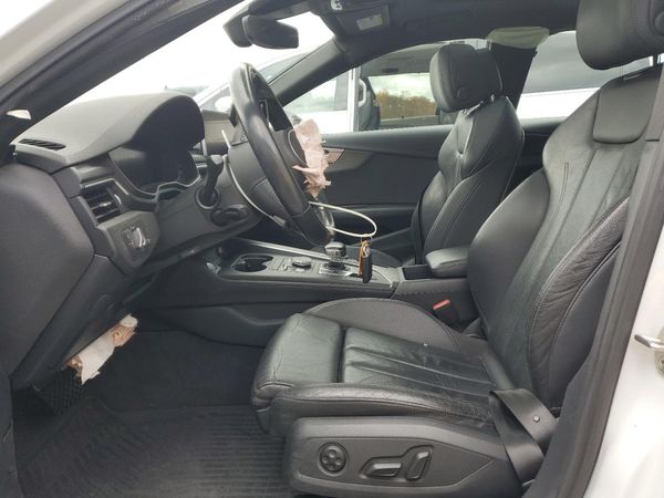 2019 AUDI A4 quattro Premium Plus