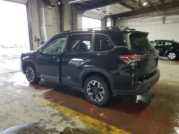 2025 SUBARU FORESTER Premium Base