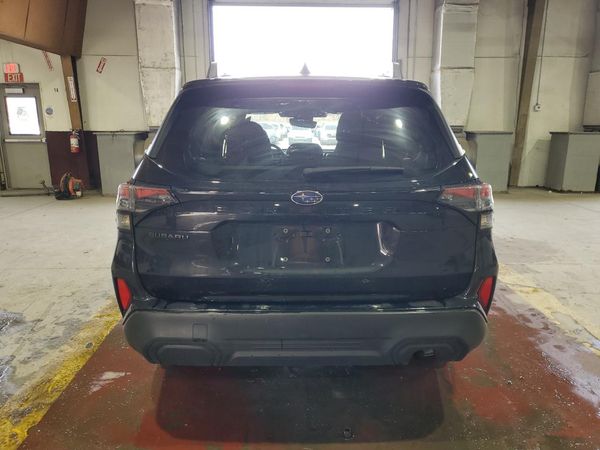 2025 SUBARU FORESTER Premium Base