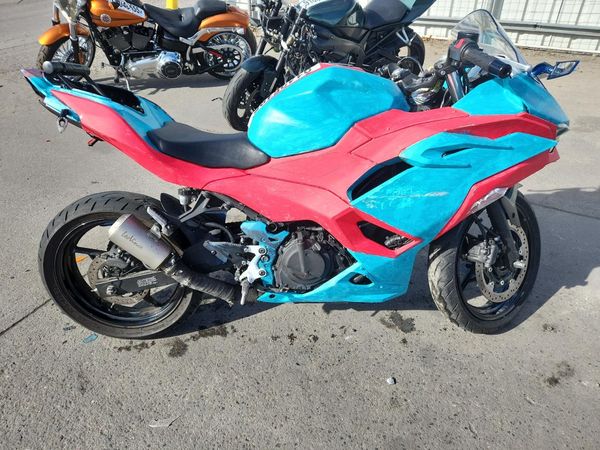 2025 KAWASAKI EX500