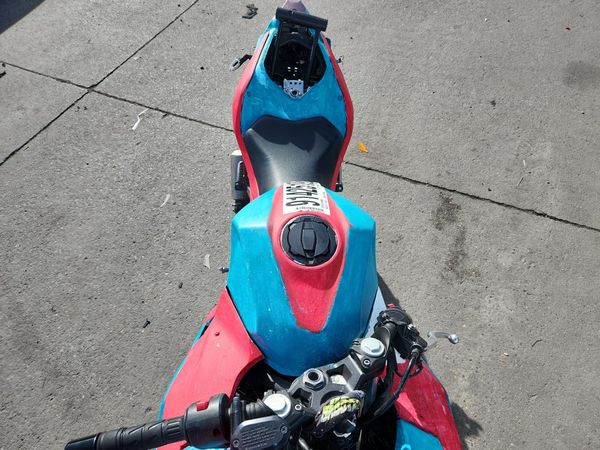 2025 KAWASAKI EX500