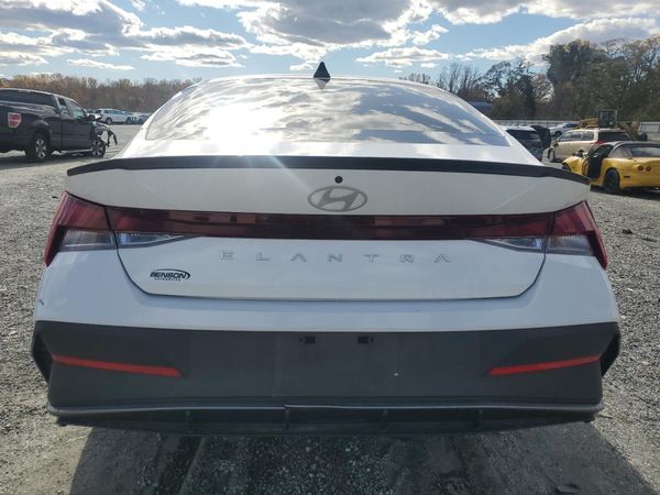 2025 HYUNDAI ELANTRA