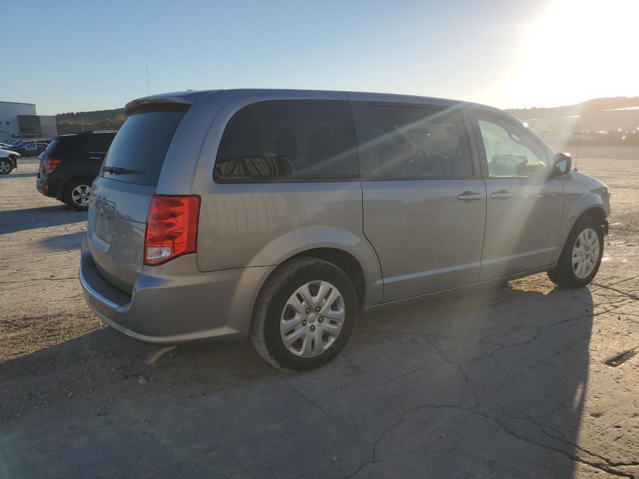 2018 DODGE GRAND CARAVAN SE
