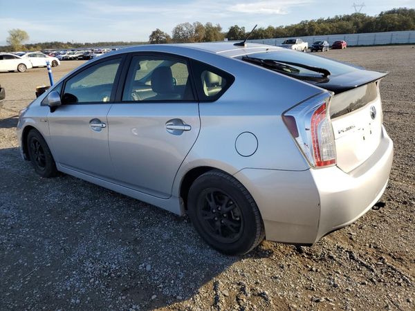 2015 TOYOTA PRIUS