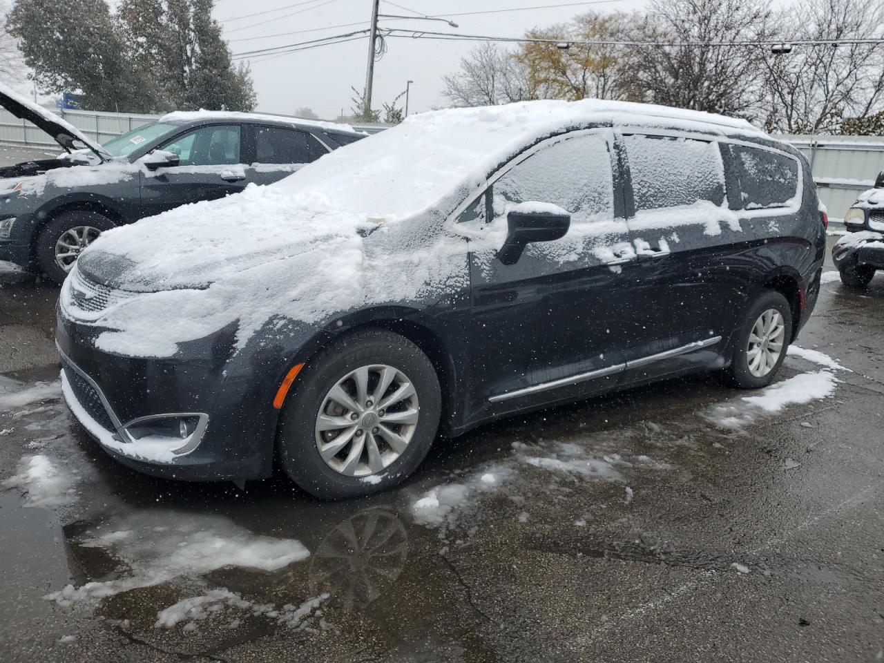 2018 CHRYSLER PACIFICA