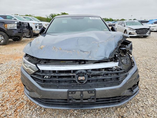 2019 VOLKSWAGEN JETTA